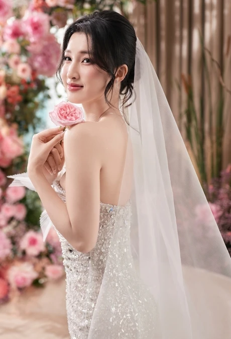 3 người đẹp bỏ Vbiz để làm dâu hào môn: Nhà chồng gia thế cực khủng, người cuối cùng hot đến mức khó tin! - Hình 7