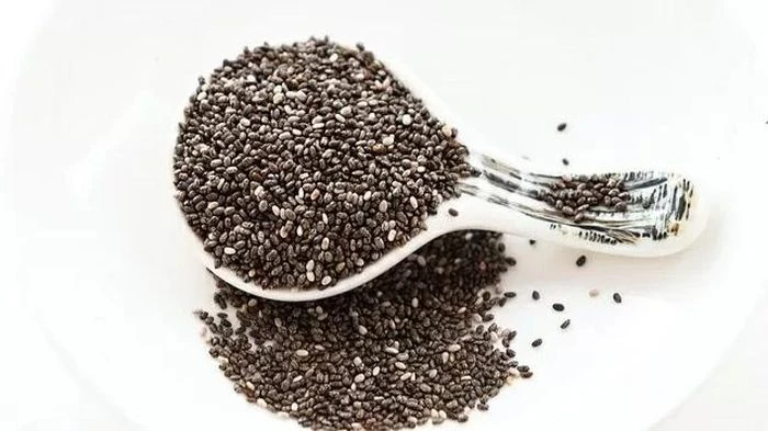 Hướng dẫn 5 cách sử dụng hạt chia nuôi dưỡng da đầu, giúp tóc mượt, mọc nhanh - Hình 1