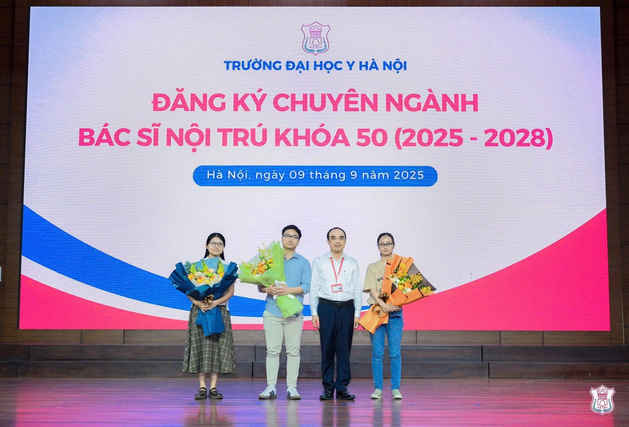 Profile đỉnh nóc Vũ Ngọc Duy đánh bại gần 1.000 thí sinh, thủ khoa BSNT 2025 - Hình 6