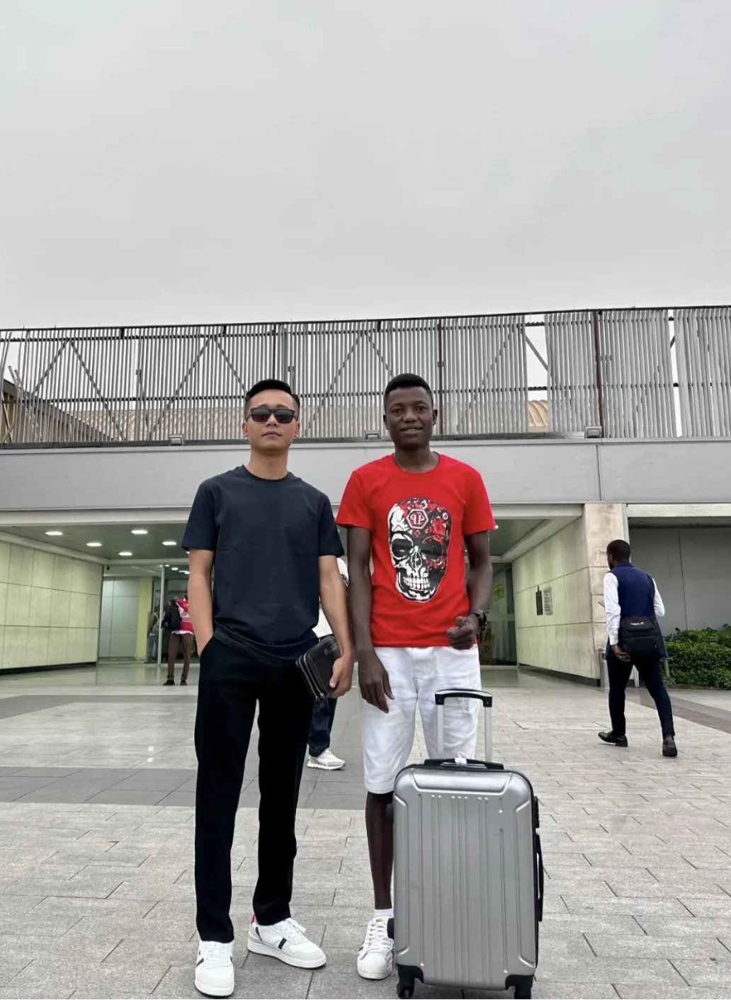 Lindo rời team châu Phi hậu Quang Linh gặp chuyện, nói 1 câu ai cũng xót xa - Hình 2