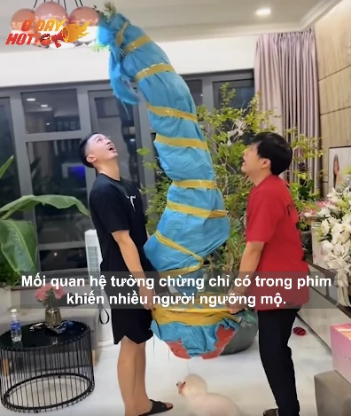 Viên Vibi được bạn trai 10 năm cầu hôn, tình cũ có mặt, thái độ lạ - Hình 5