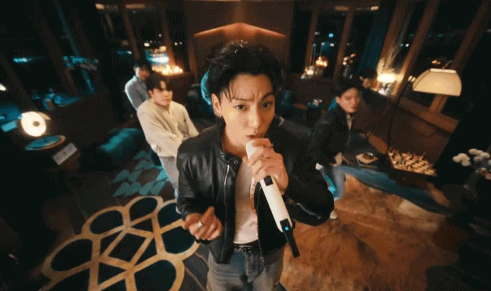 Fan BTS nổi giận vì nhạc mới của JSOL quá giống Jung Kook: Khắc Hưng phủ nhận đạo nhạc, đính kèm video giải thích - Hình 2