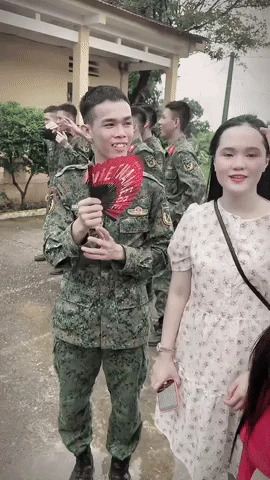 Duy Mạnh lên tiếng bảo vệ Quỳnh Anh khi bị toxic ngập tràn, mặc đẹp vẫn bị cà khịa! - Hình 3