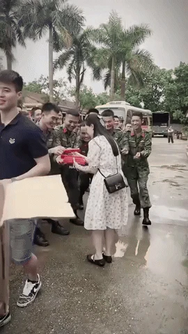 Duy Mạnh lên tiếng bảo vệ Quỳnh Anh khi bị toxic ngập tràn, mặc đẹp vẫn bị cà khịa! - Hình 2