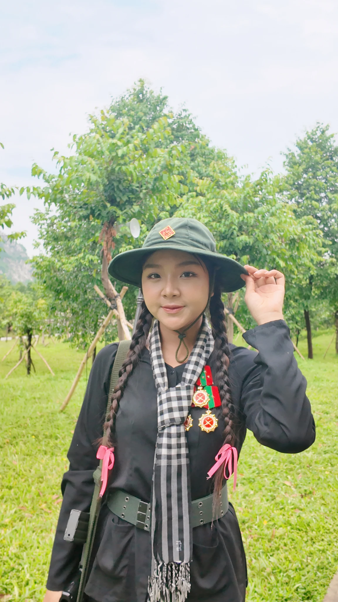 Nữ du kích miền Nam - An Thư tham gia A80 gây sốt với thành tích đỉnh chóp - Hình 3