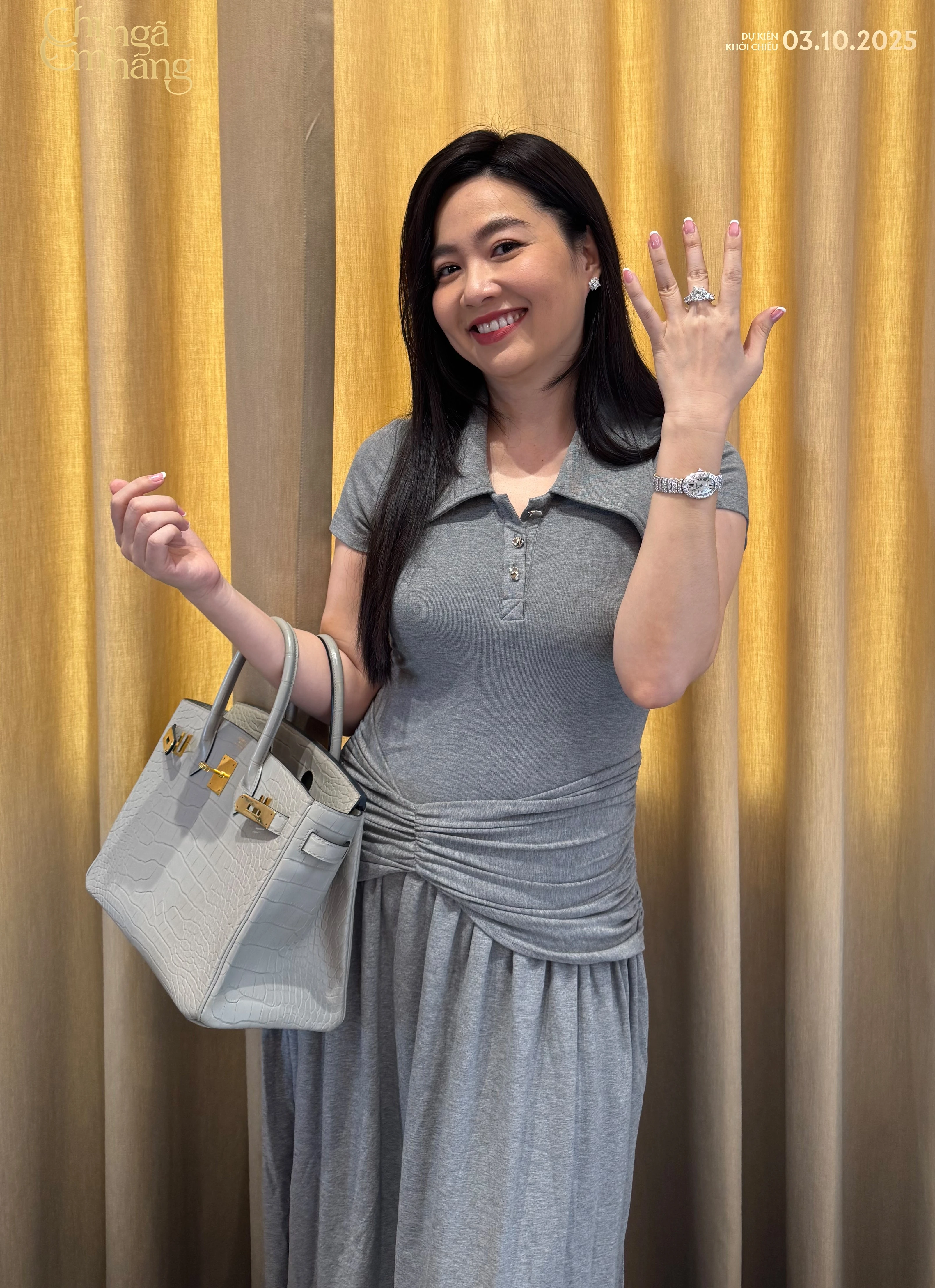 Lê Khánh sang chảnh hết cỡ với tạo hình phú bà trong Chị ngã em nâng - Hình 1