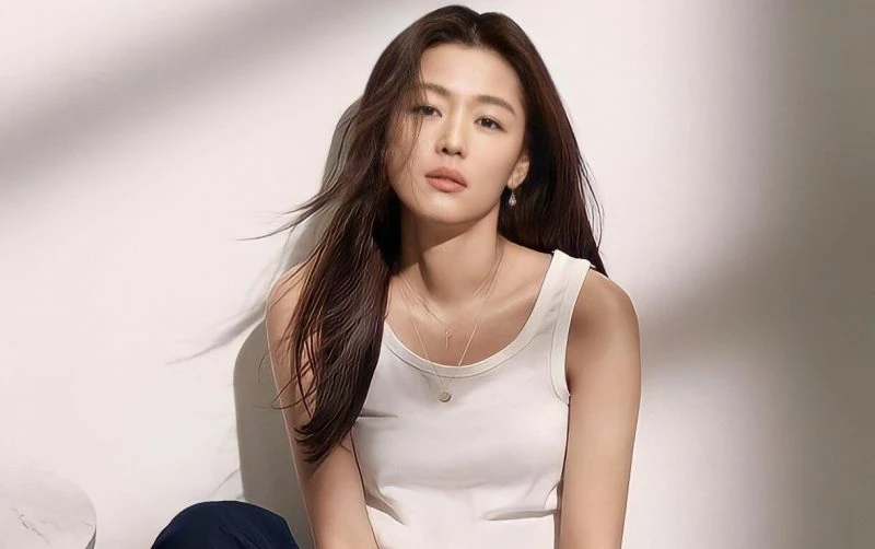 Jeon Ji Hyun bị tẩy chay Trung Quốc, gánh nợ 287 tỷ nguy cơ mất trắng sự nghiệp - Hình 2