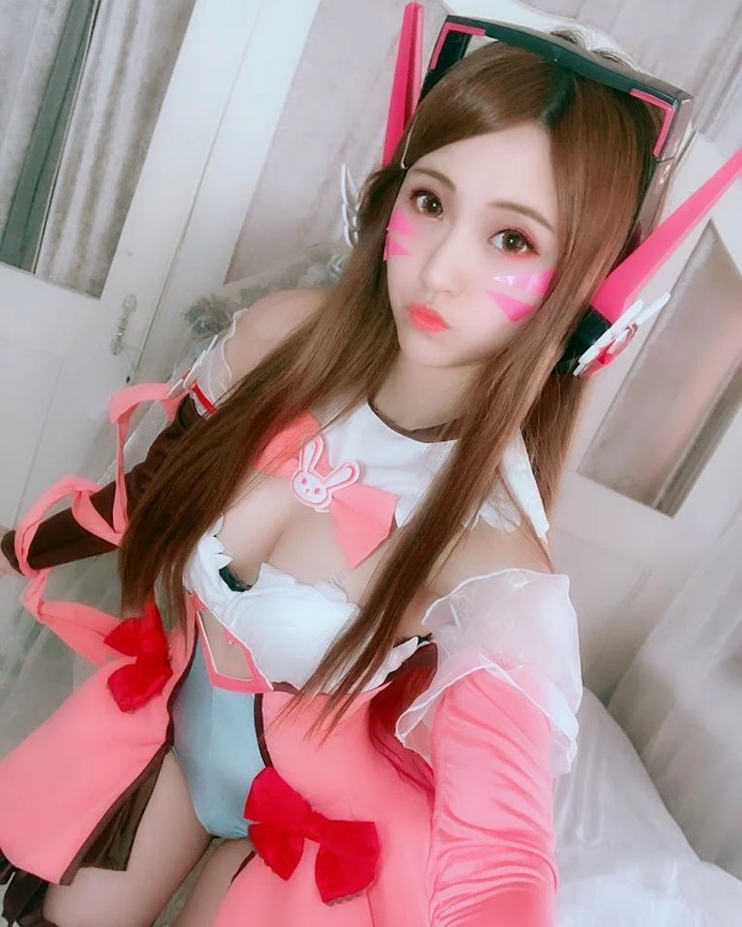 Cosplay nhân vật game, nàng hot girl khiến CĐM ngỡ ngàng, như bước ra từ trong trò chơi - Hình 3