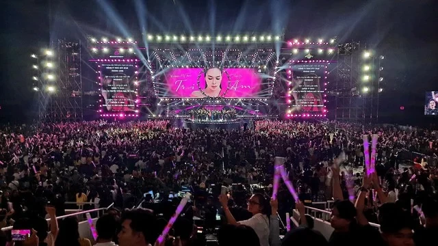 Mỹ Tâm công bố concert hoành tráng, Hoà Minzy để lại 1 câu khiến MXH dậy sóng - Hình 4