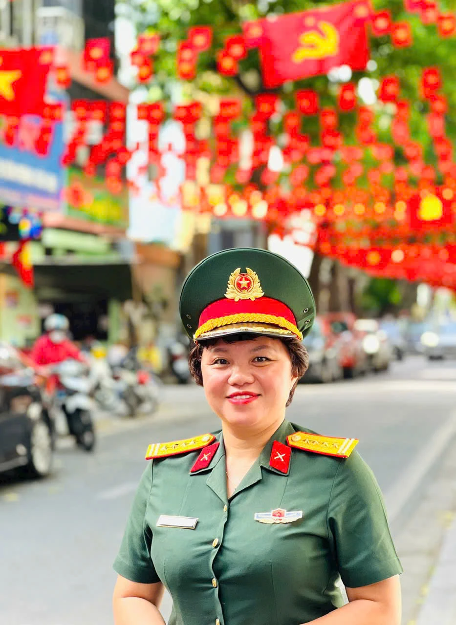 Mưa Đỏ bất ngờ rút rạp, số tiền doanh thu 700 tỷ đi về đâu? - Hình 5