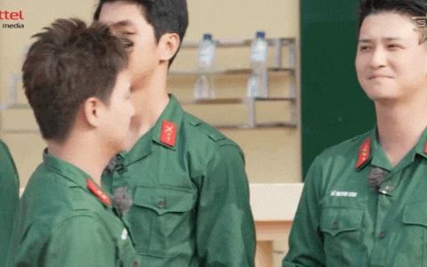Tập 8 Sao Nhập Ngũ 2025: Duy Khánh - Diệu Nhi tấu hài đỡ không nổi, Chi Pu khiến cả dàn cast kinh ngạc! - Hình 9