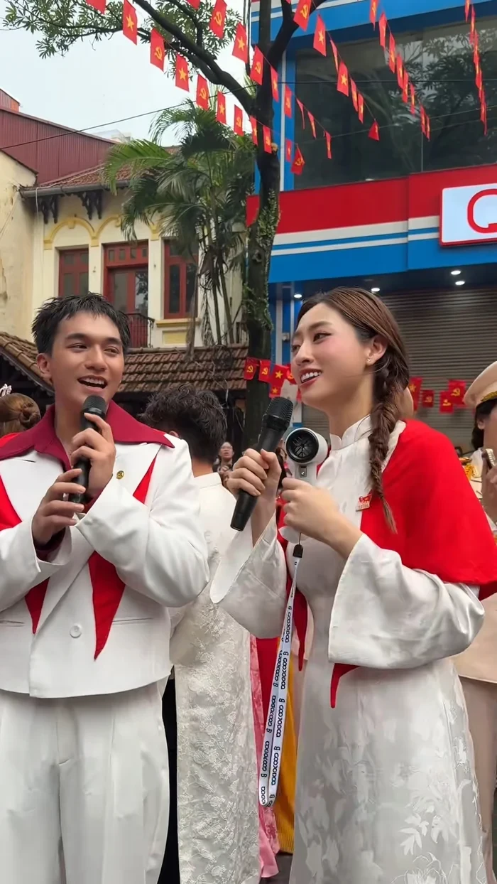 Lương Thuỳ Linh hát Còn gì đẹp hơn với tài tử phim Mưa Đỏ, netizen đẩy thuyền - Hình 2