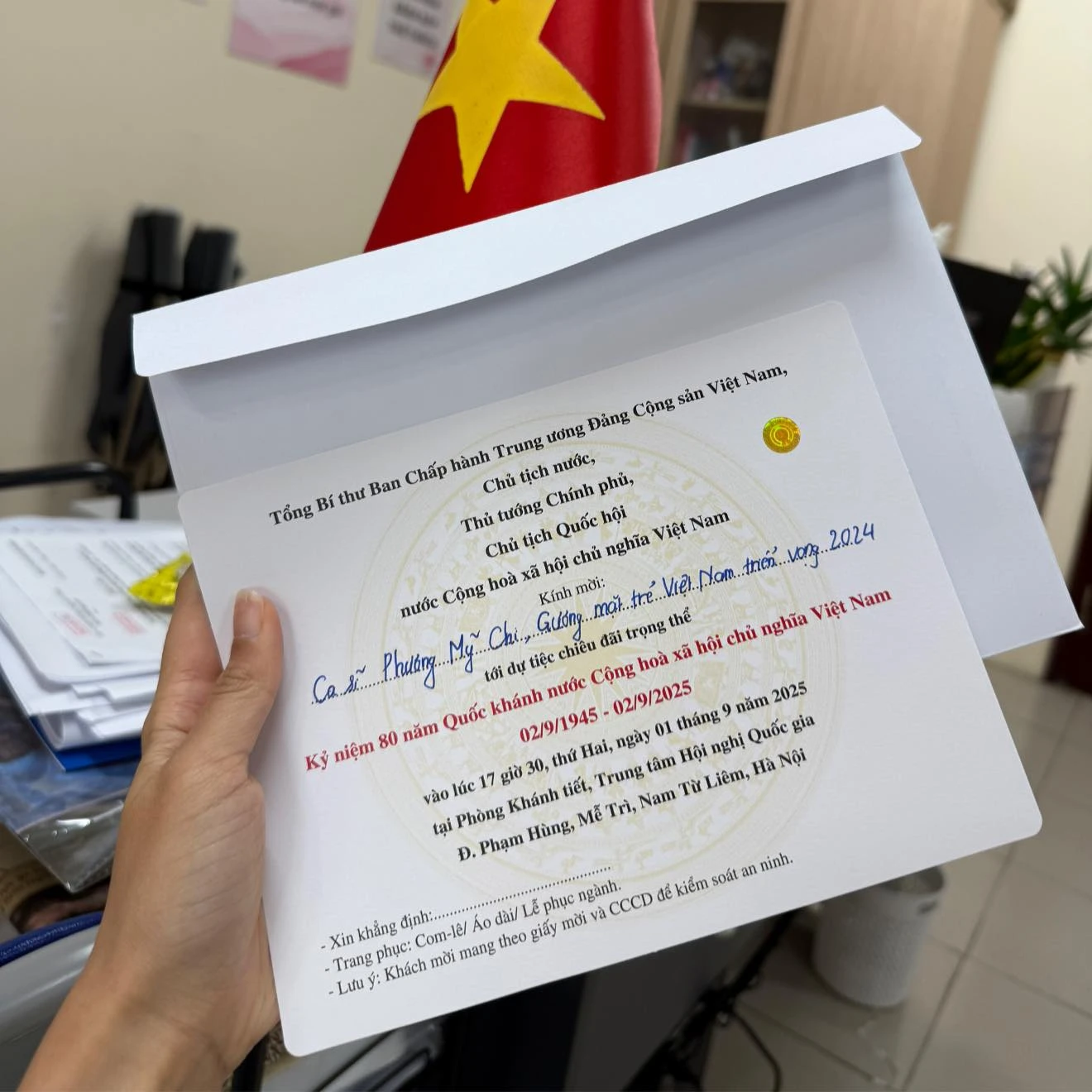 Phương Mỹ Chi flex cơ hội được hát ở Concert Quốc Gia, sĩ hết đời vì 2 sân khấu! - Hình 6