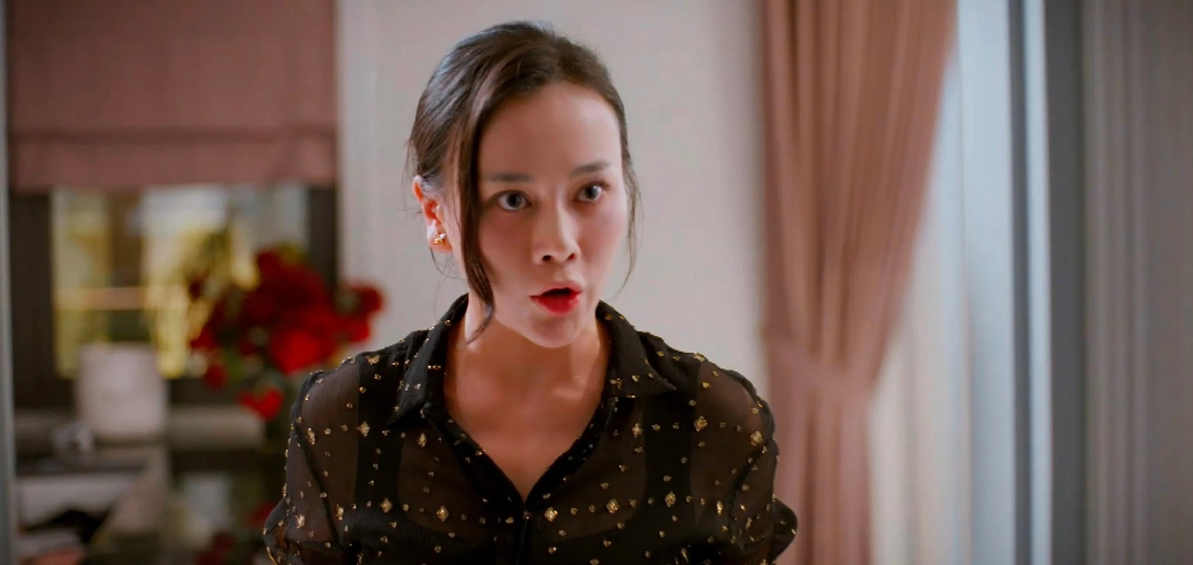 Gió ngang khoảng trời xanh - Tập 12: Con trai bị nhốt ở nhà bạn, Mỹ Anh trừng trị phụ huynh hống hách - Hình 5