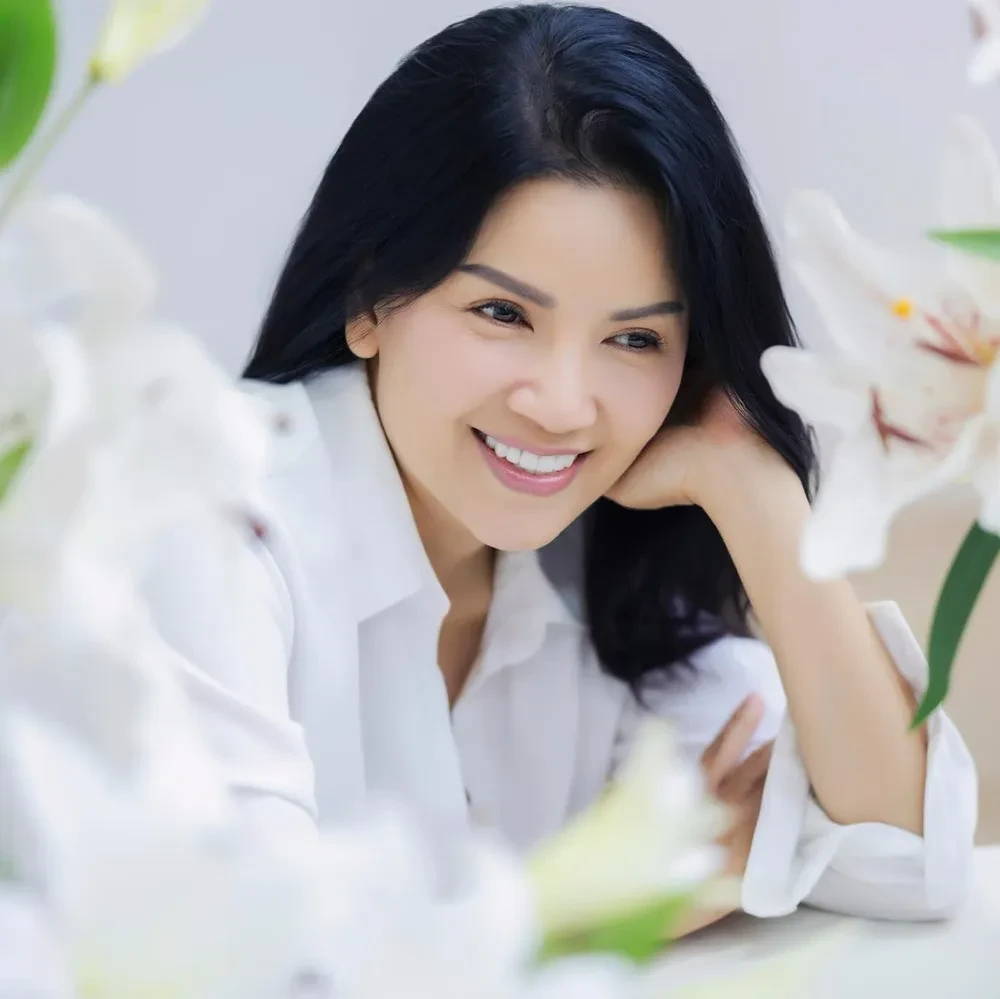NSƯT Ngọc Trinh khiến nhiều người sốc với lời tiễn biệt Quý Bình 6 tháng trước - Hình 7