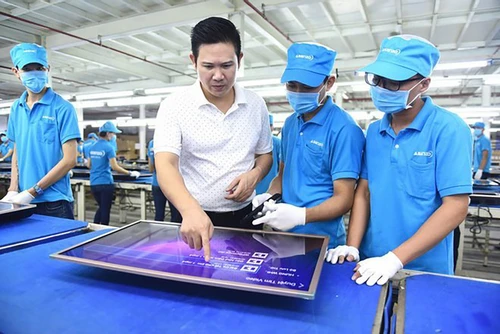 Phạm Văn Tam: Cựu chủ tịch Asanzo nổi lên từ tivi giá rẻ vừa bị khởi tố, là ai? - Hình 8