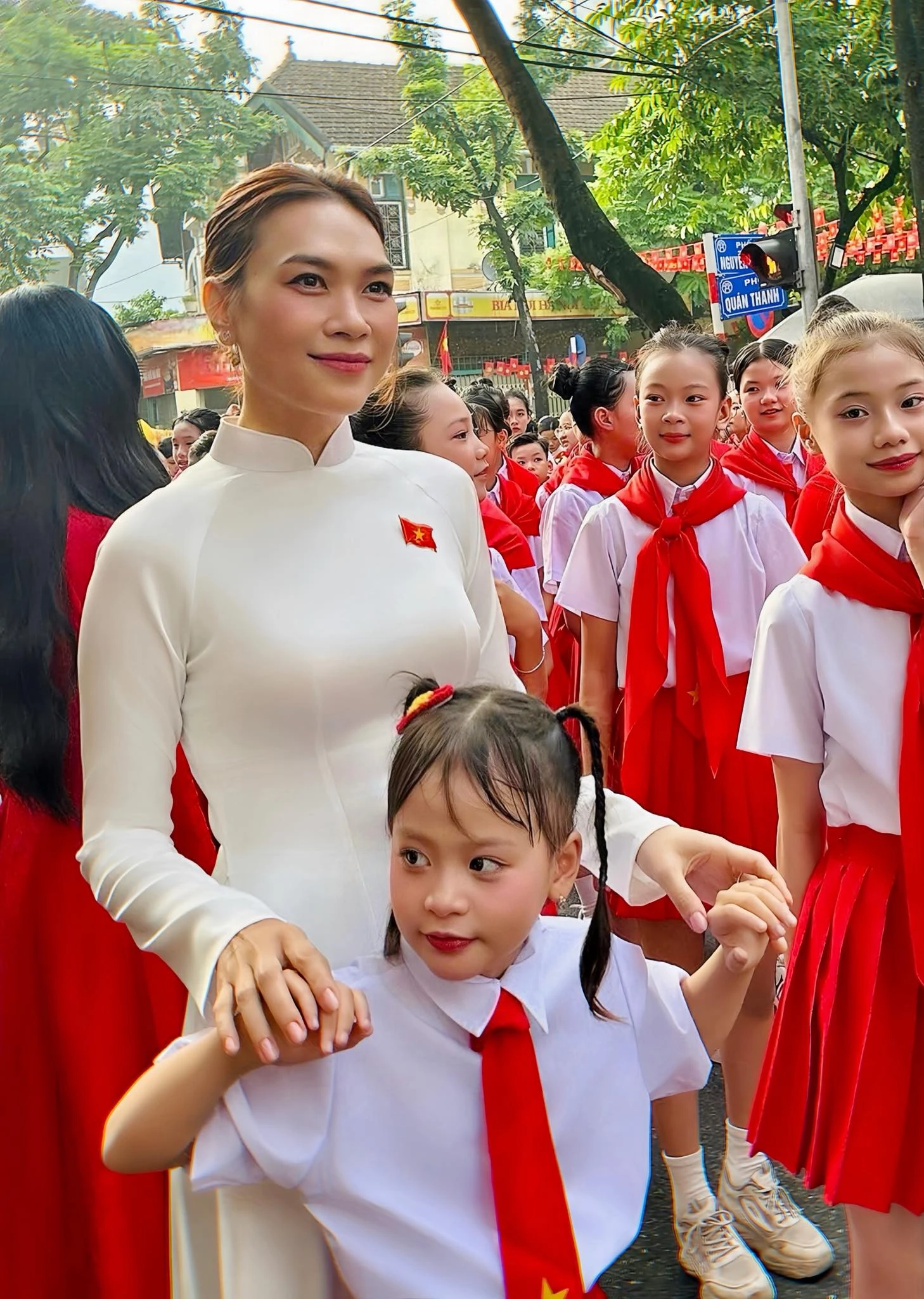 Mỹ Tâm nói 1 câu về những nghệ sĩ không tham gia Đại lễ 2/9, ai cũng gật gù khen - Hình 3