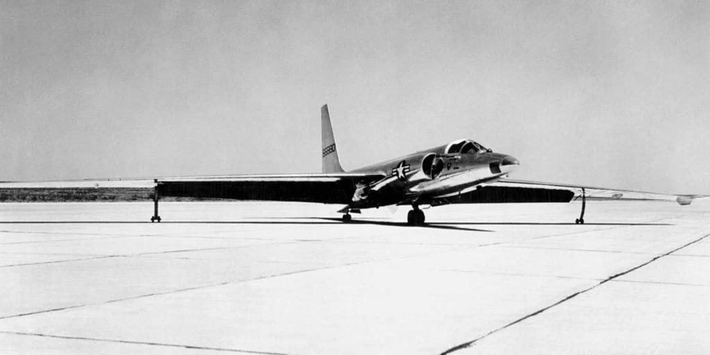 Vùng 51: Nơi cấm địa Mỹ, UFO bị che giấu? Sự thật khiến thế giới rùng mình - Hình 2