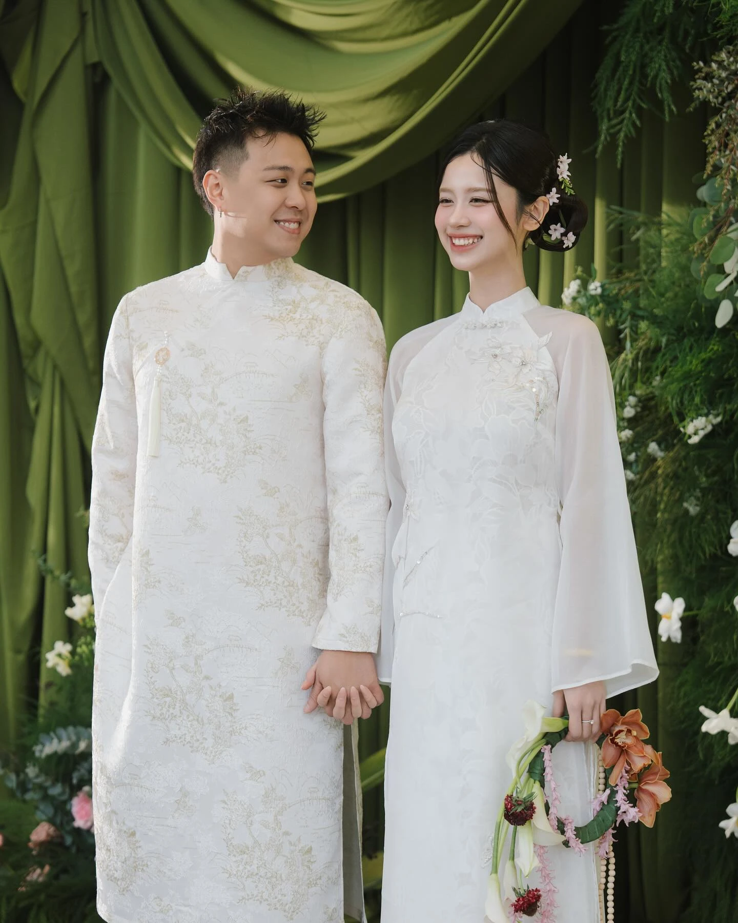 Hàn Hằng cưới chạy bầu: Đánh úp ảnh gây sốc trước khi lâm bồn, hé lộ về Huyme - Hình 4