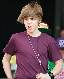 Justin Bieber: Từ hoàng tử đến con nợ triệu đô, liệu SWAG 2 giúp anh tái sinh? - Hình 3