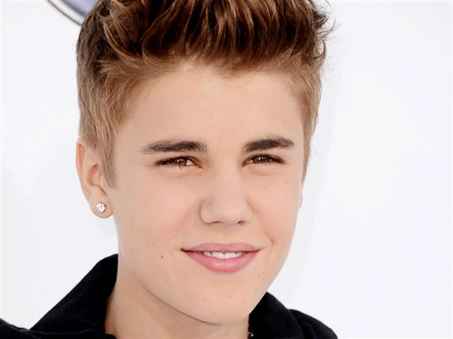 Justin Bieber: Từ hoàng tử đến con nợ triệu đô, liệu SWAG 2 giúp anh tái sinh? - Hình 2
