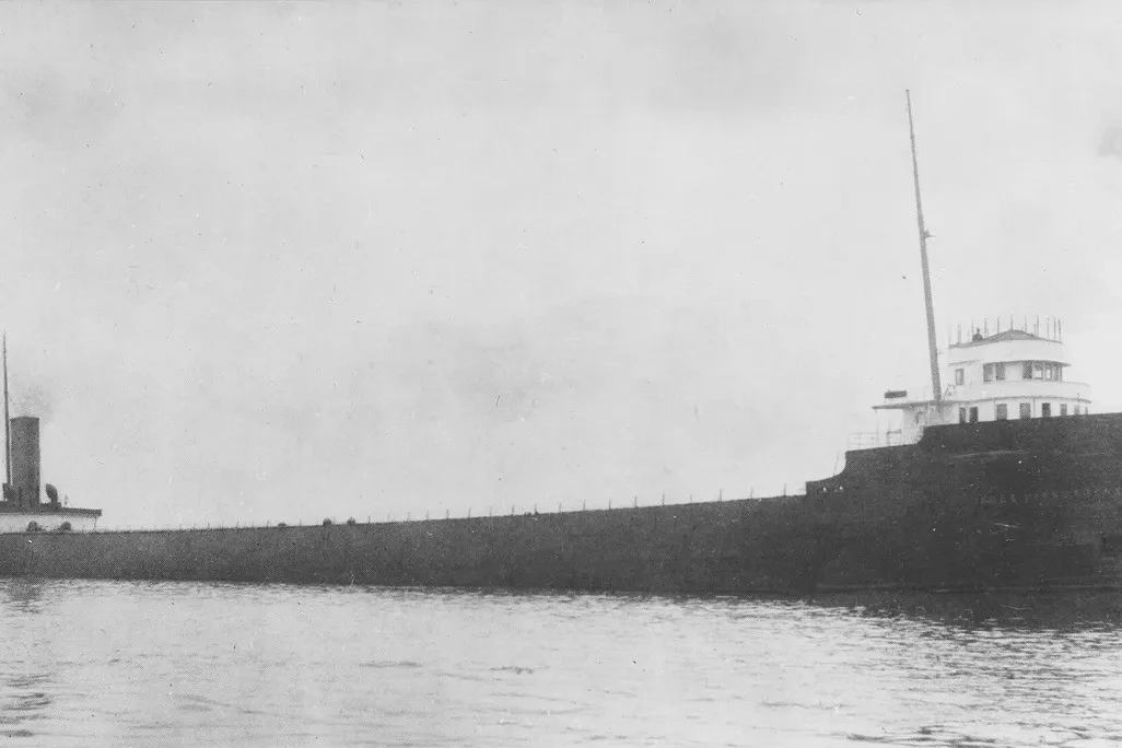 Con tàu biến mất 1913 bất ngờ xuất hiện, hé lộ sự thật bí ẩn sâu dưới hồ Huron - Hình 4