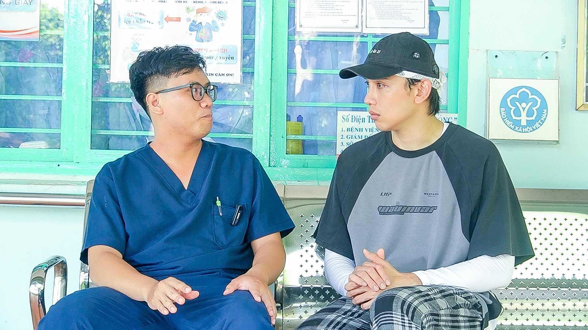 Hình ảnh khác lạ của Uyển Ân - Hình 2