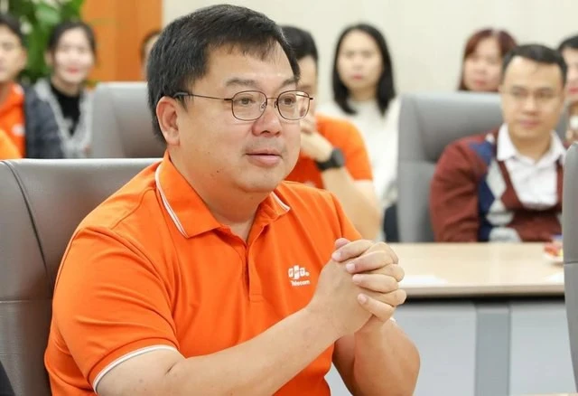 Con trai Hoàng Nam Tiến mở lại MXH, nói câu chạnh lòng sau 1 tháng bố qua đời - Hình 3