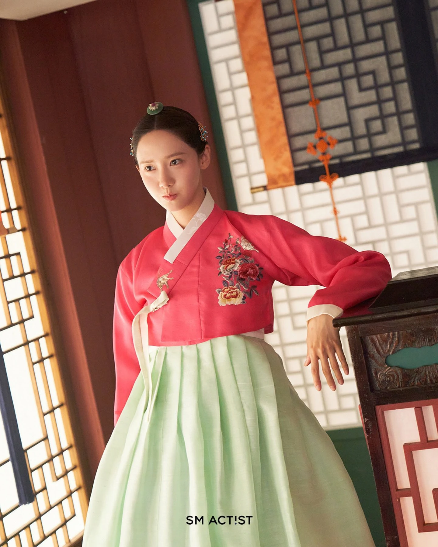 Hàn Quốc hiện tại tìm đâu ra phim cổ trang đỉnh hơn thế này: Nữ chính đẹp nhất 2025, không xem coi chừng lạc hậu - Hình 9