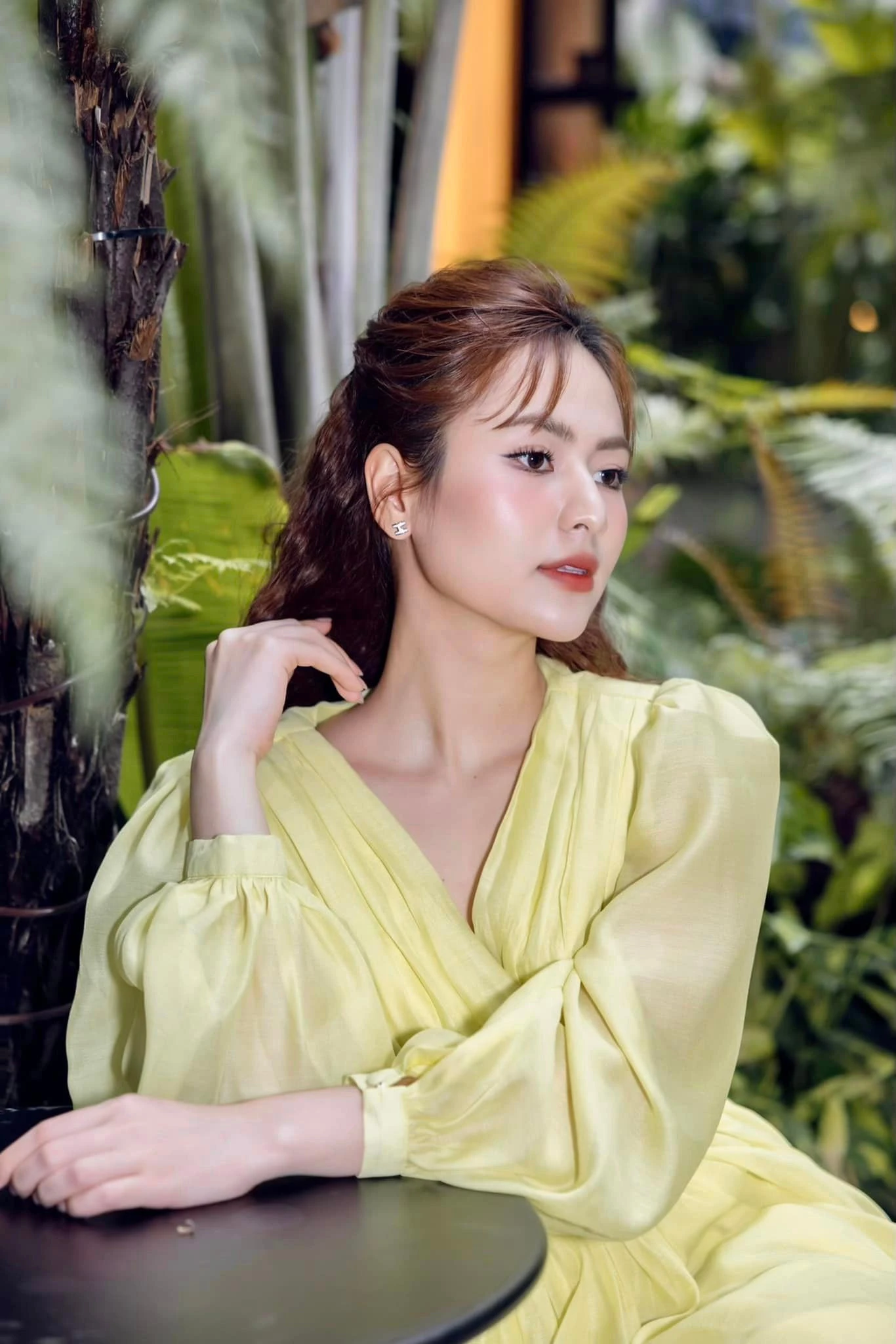 Mỹ nhân đẹp nhất phim Việt hiện tại bị đồn dao kéo suốt 2 năm, lộ bức ảnh hàng hiếm bóc trần sự thật - Hình 5