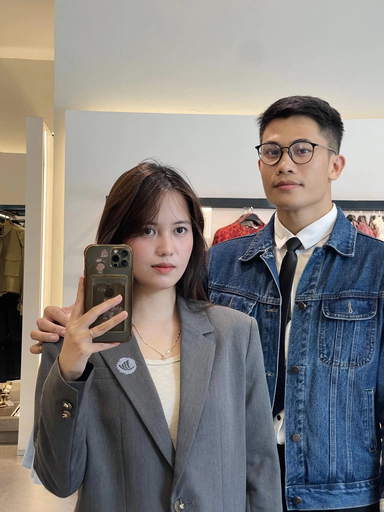 Ứng xử khôn lanh của vợ anh Tạ khi nhắc đến Thượng uý Lê Hoàng Hiệp - Hình 1