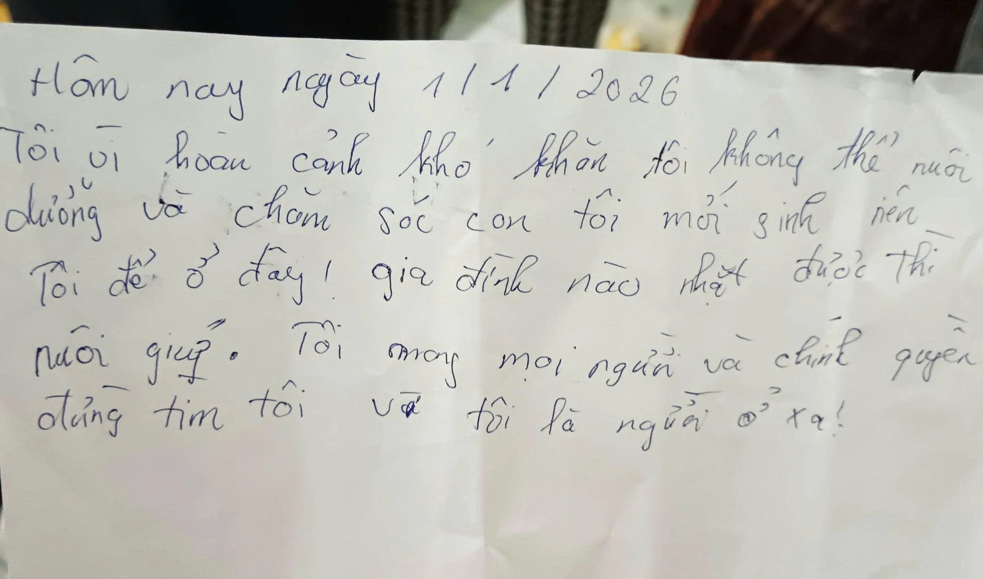 Bỏ rơi con mới sinh cùng lời nhắn xin chính quyền đừng tìm tôi - Hình 3