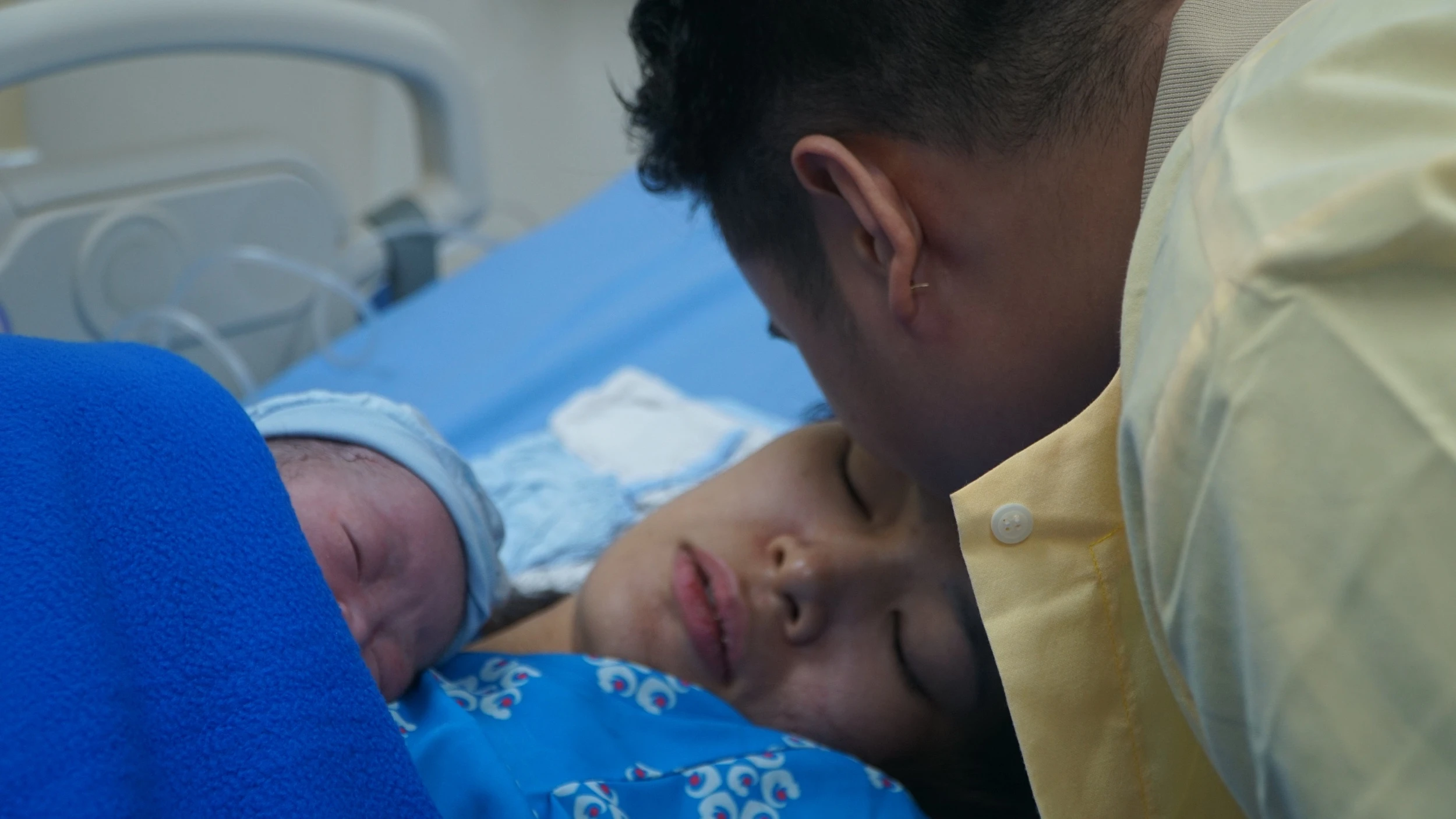 Khoảnh khắc công dân đầu tiên của năm 2026 chào đời - Hình 4