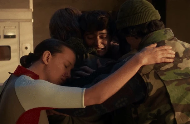 Stranger Things 5: Không hoàn hảo tuyệt đối nhưng đủ đầy cảm xúc, đủ chân thành trong cách nói lời tạm biệt - Hình 1