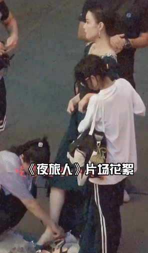 Góc khuất nghề trợ lý nghệ sĩ: Làm việc 24/7, lương đã bèo bọt còn bị cắt xén, nợ nần - Hình 7