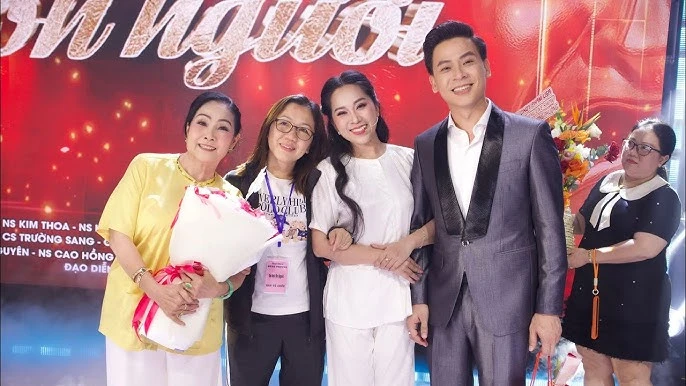 Hồng Phượng chăm chỉ tập luyện, muốn nối gót Vũ Linh, hát hồ quảng liền bị chê - Hình 4