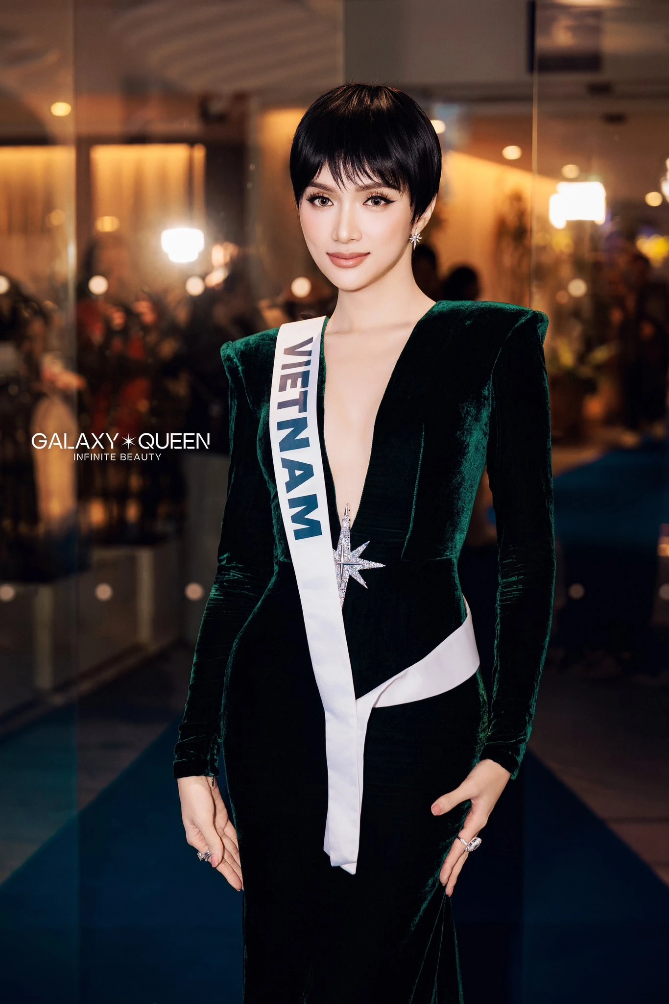 HOT: Hoa hậu Hương Giang chính thức thi Miss Grand International mùa All Stars! - Hình 3
