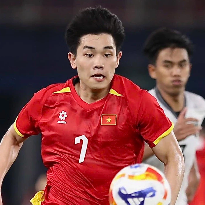 Đình Bắc nén đau ra sân, hé lộ sự thật sau chiến thắng U23 UAE đầy kịch tính - Hình 2