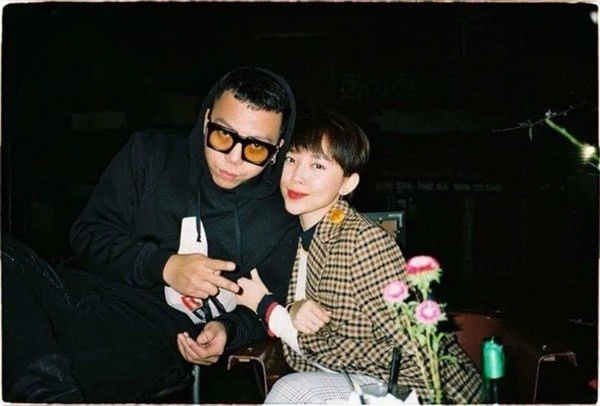 Mẹ T&oacute;c Ti&ecirc;n kh&ocirc;ng chấp nhận, căng thẳng với Touliver - H&igrave;nh 2