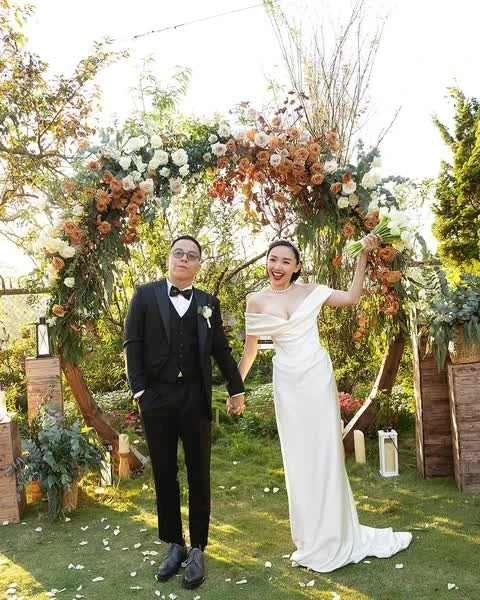 Đ&aacute;m cưới của T&oacute;c Ti&ecirc;n năm 2020 (ảnh: FBNV)