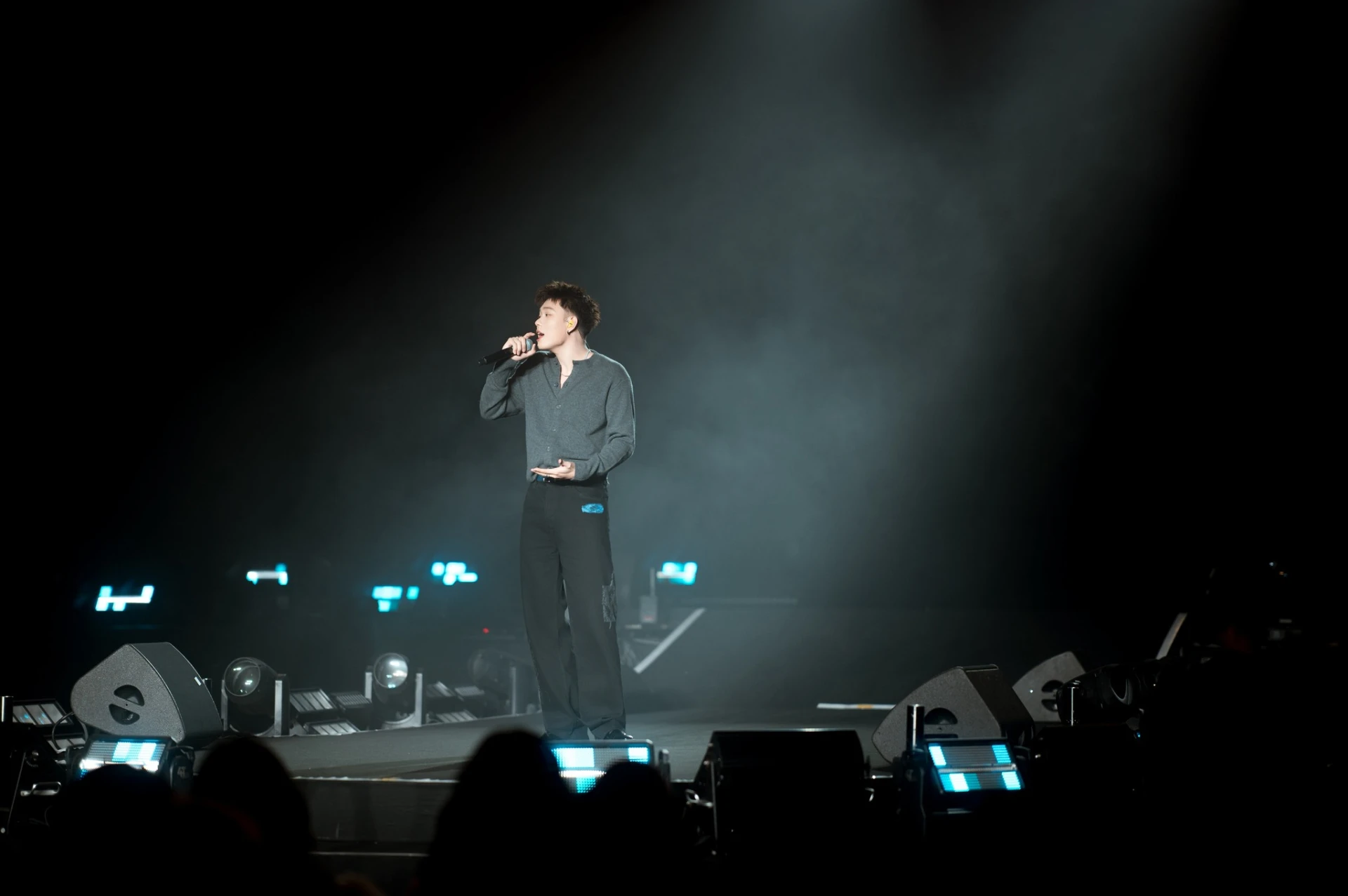 Quyền lợi secret tại fanmeeting Dương Domic