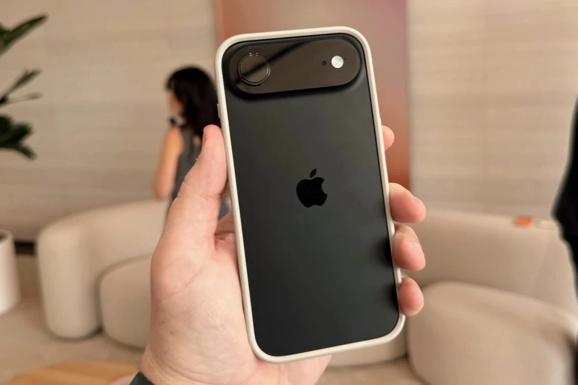 Giá iPhone Air giảm gần chục triệu đồng, xuống mức thấp nhất từ khi lên kệ - Hình 2