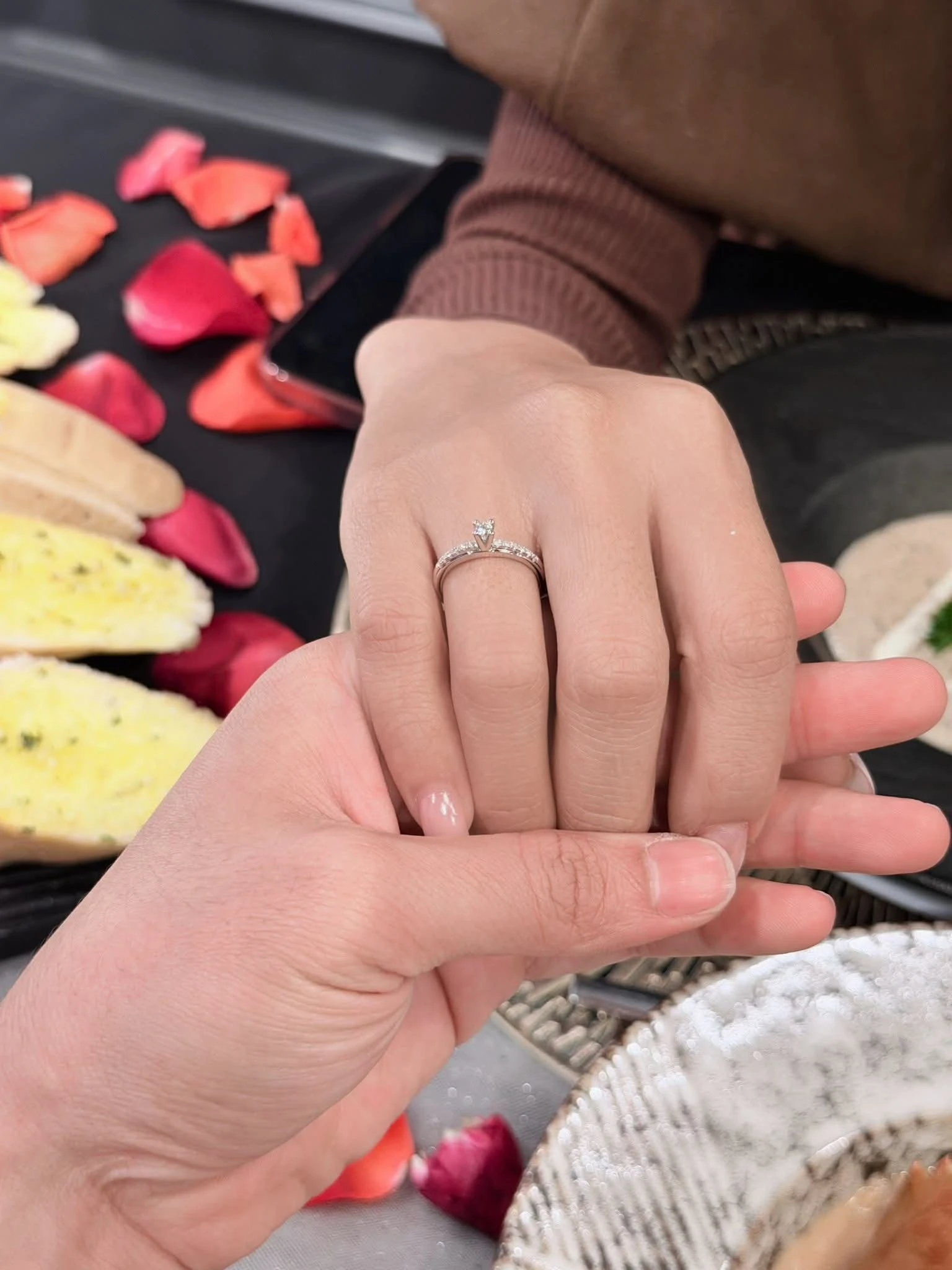 Cặp đ&ocirc;i hẹn h&ograve; sau Olympic Paris 2024