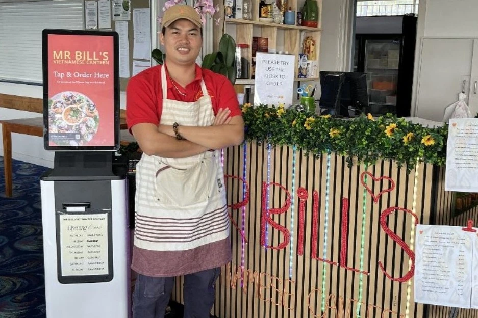 Tiệm bánh mì Việt nổi tiếng ở Australia đóng cửa - Hình 1