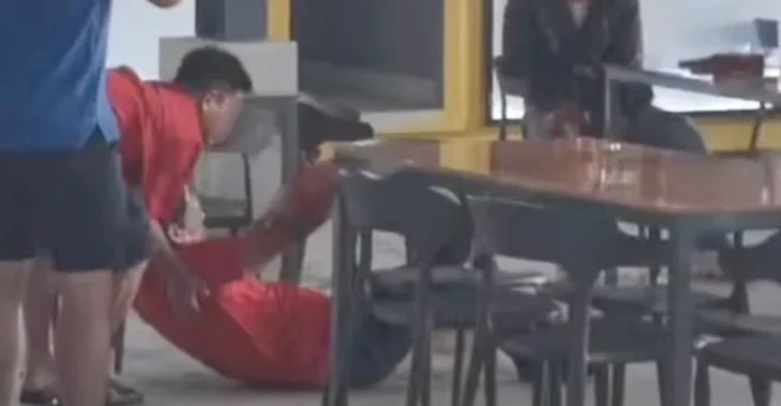 Nhóm 15 sát thủ đeo mặt nạ đại náo nhà hàng bắt con nợ. Việc kinh hoàng xảy ra - Hình 3