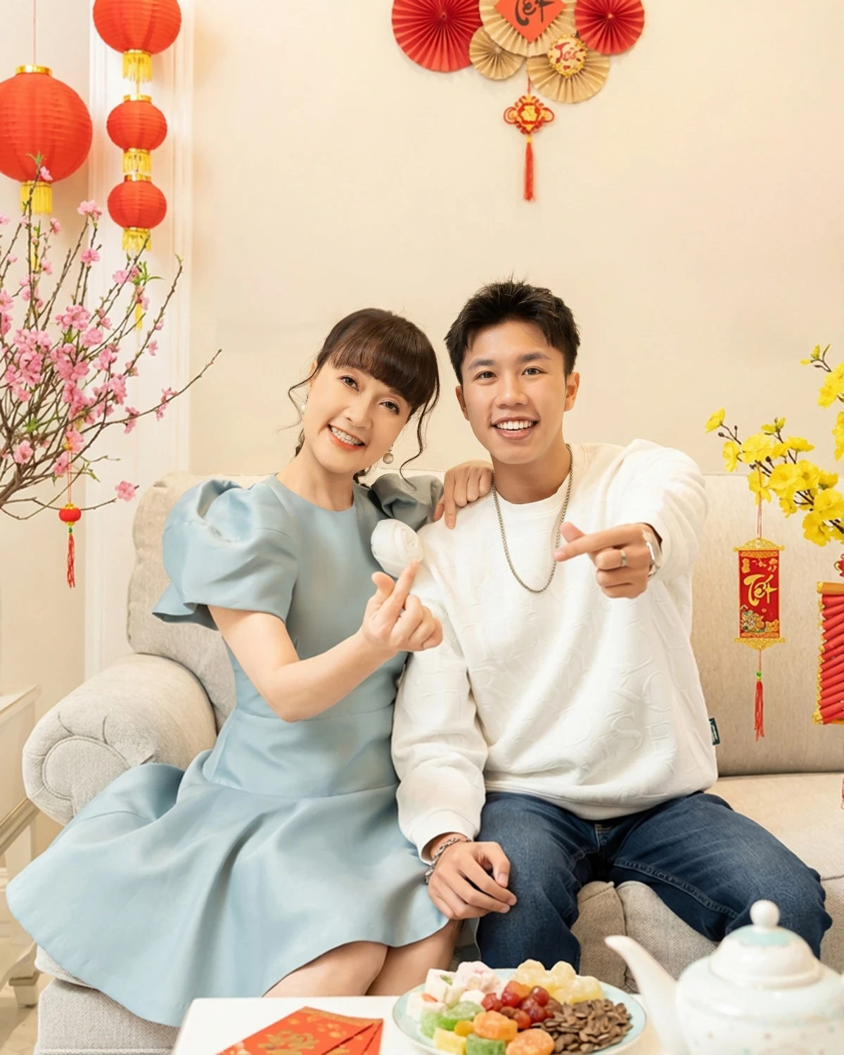 Sao Việt 2/1: Trường Giang - Nhã Phương chờ đón con thứ ba chào đời - Hình 2
