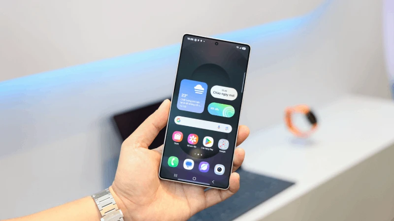 Samsung Galaxy S26 Ultra lộ tốc độ sạc siêu nhanh đáng kinh ngạc - Hình 2