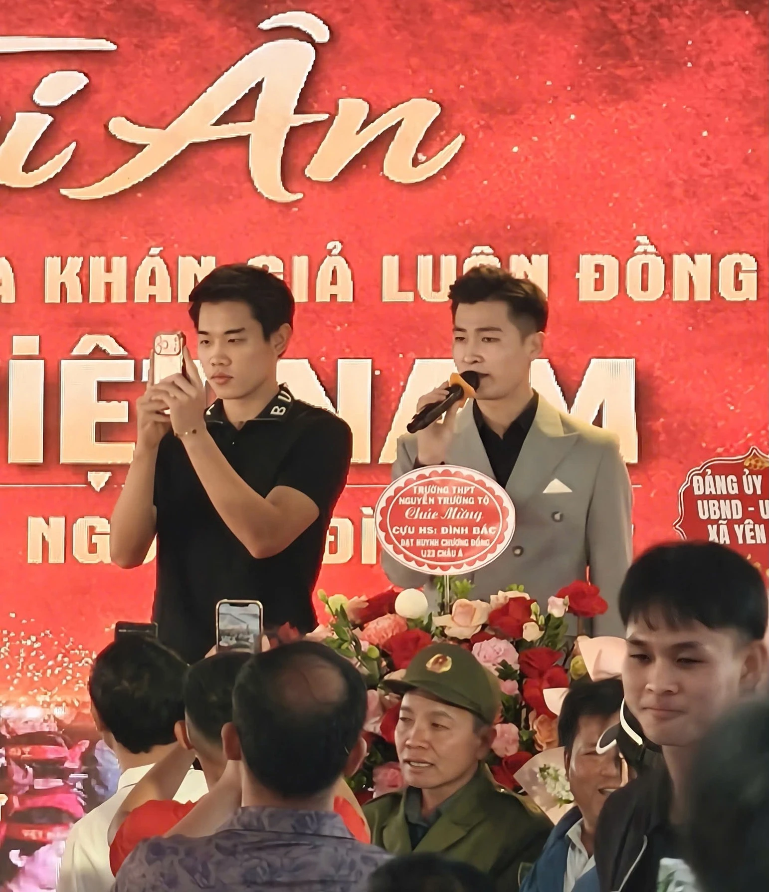 Đình Bắc đãi 180 mâm cỗ, menu 12 món đầy ụ, có 1 món nghe tên không ai biết - Hình 6