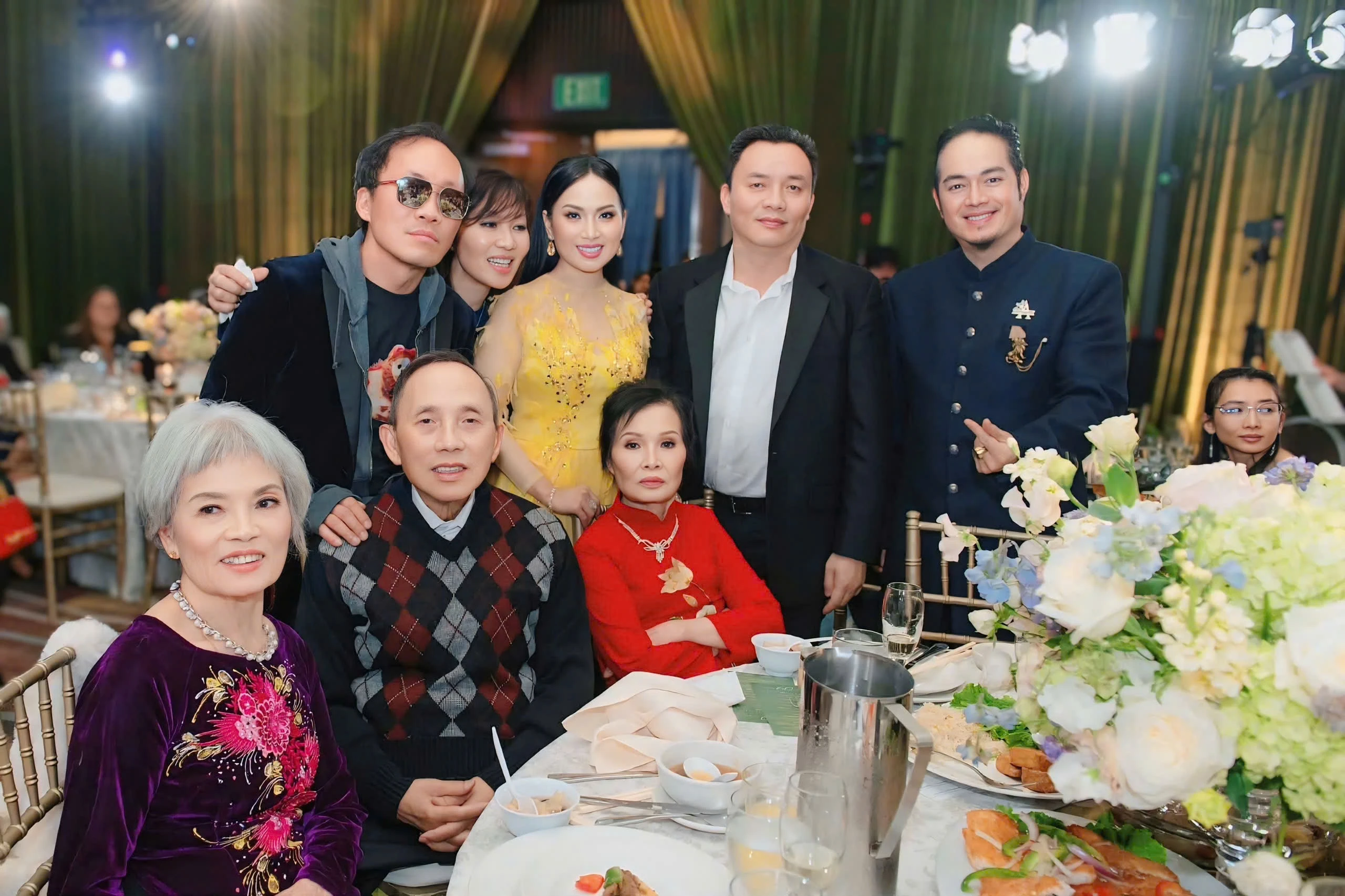 Ca sĩ Hà Phương khoe ảnh bên chồng tỷ phú, hé lộ lý do kín tiếng đời tư - Hình 2