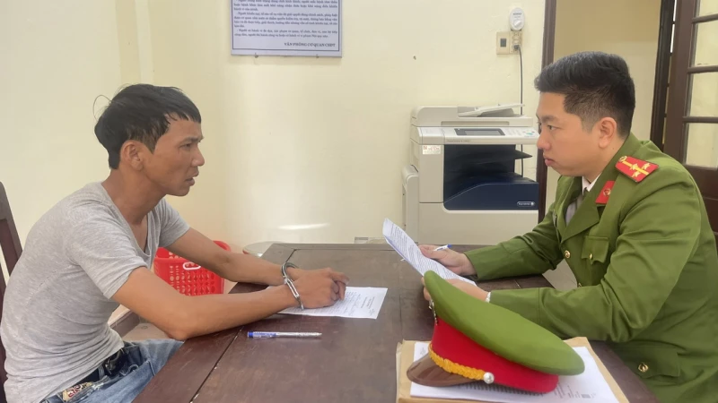 Bắt đối tượng phóng mô tô gây tai nạn sau chầu nhậu - Hình 1